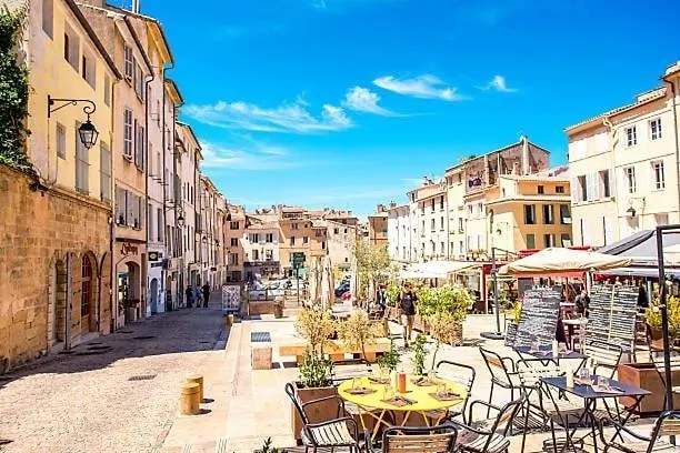 City Center, Calm & Fresh Aix-en-Provence
